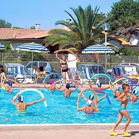 Villaggio Turistico Internazionale Aparthotel Porto Recanati