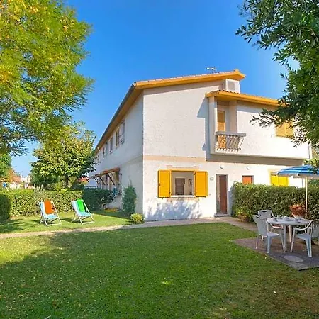 Villaggio Turistico Internazionale アパートホテル 3*