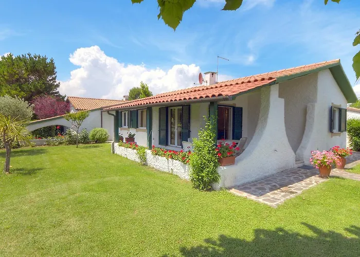 Villaggio Turistico Internazionale Ξενοδοχείο με διαμερίσματα