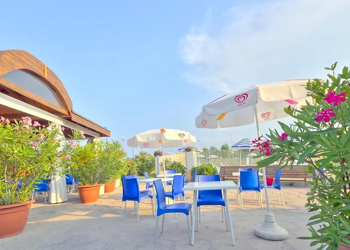 Villaggio Turistico Internazionale 4*